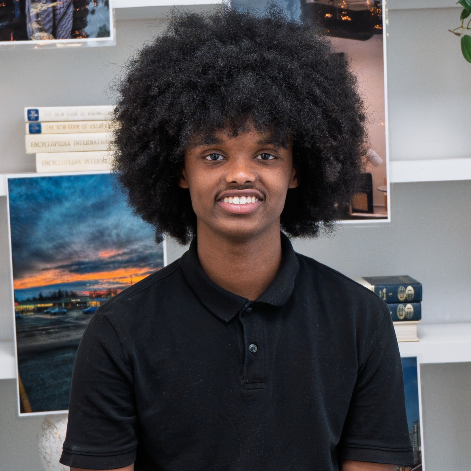 Abdifatah Farah, Creative Assistant