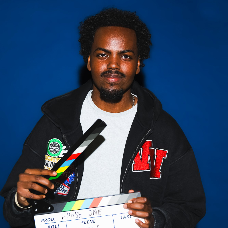 Abdikareem Ahmed, Financial Assistant